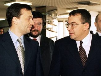 Orbán és Simicska.