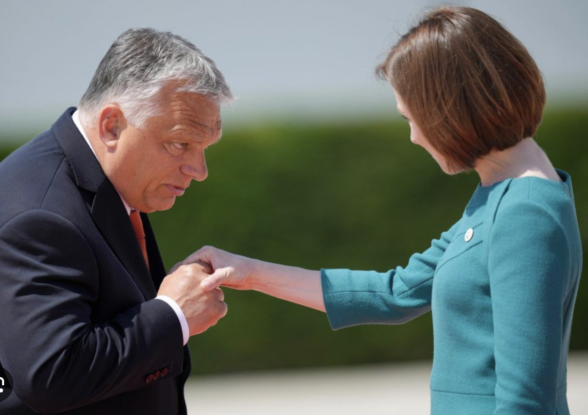 Megszégyenítette Orbánt a női miniszterelnök.